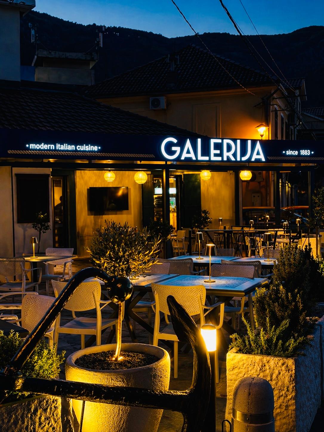 Galerija Photo 3